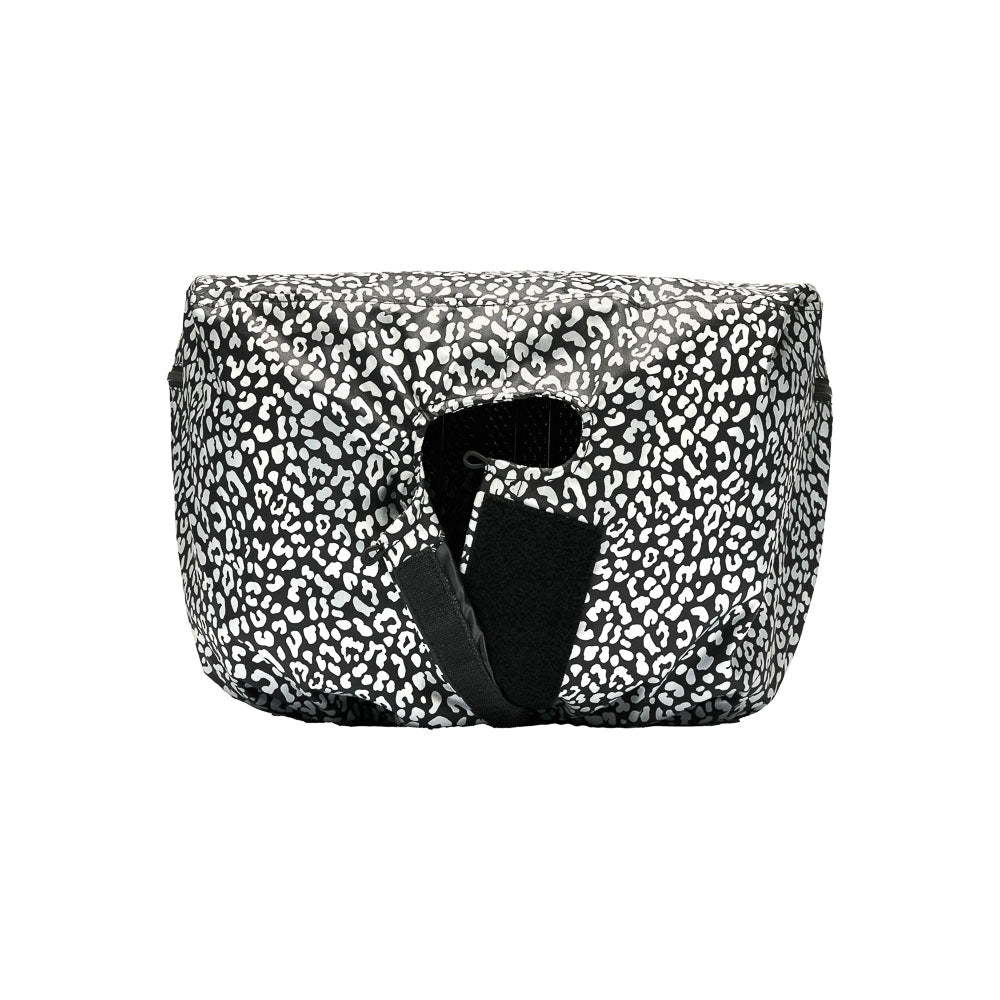 Luna Leo Reflective Basket Cover